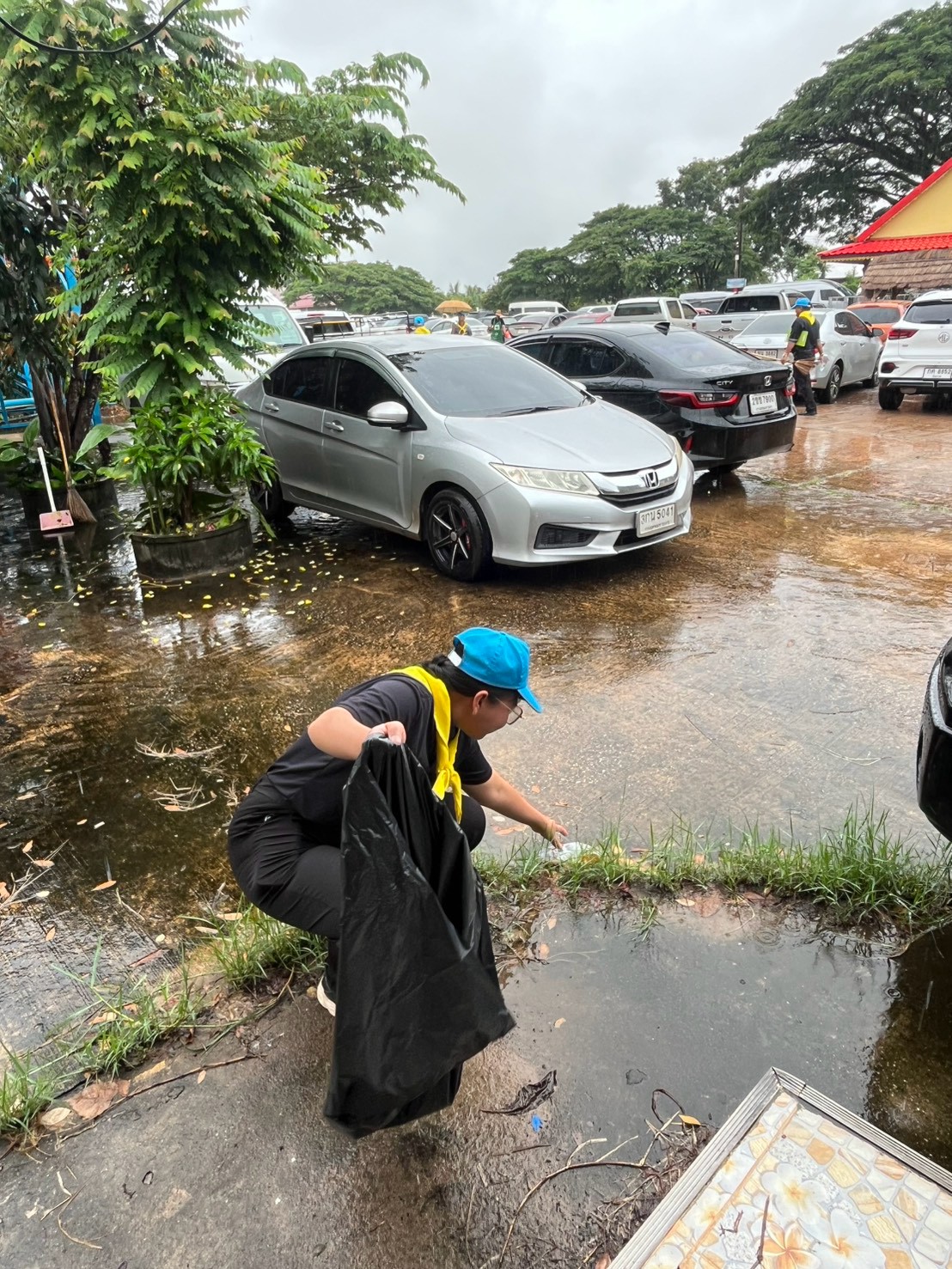 title - ส.ป.ก.บึงกาฬ จิตอาสาพัฒนาวัดเฉลิมพระเกียรติพระบาทสมเด็จพระเจ้าอยู่หัว